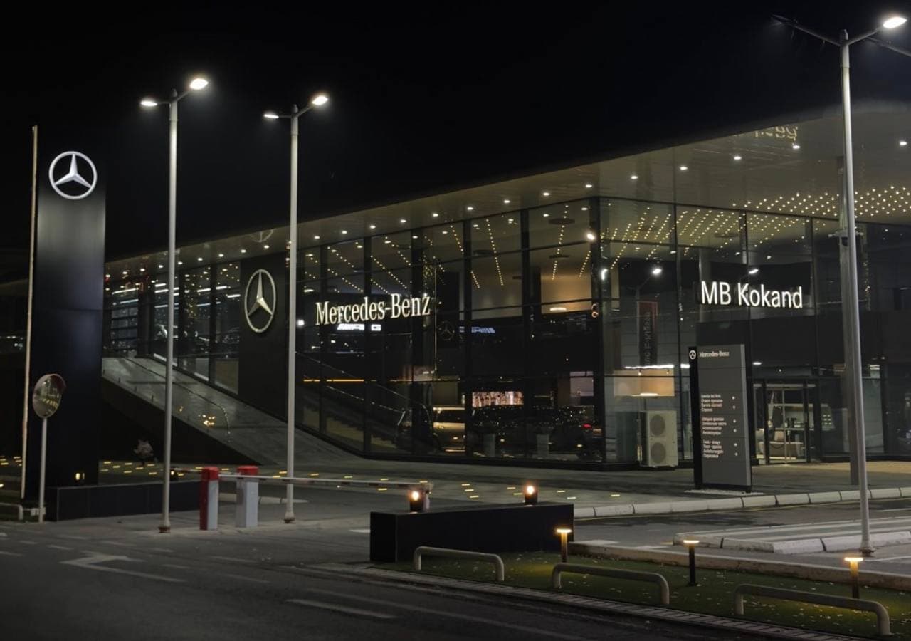 Avto salon Mercedes-Benz
